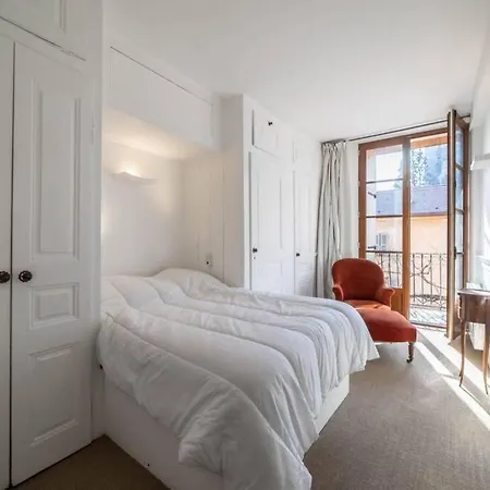 Apartment Le Rousseau