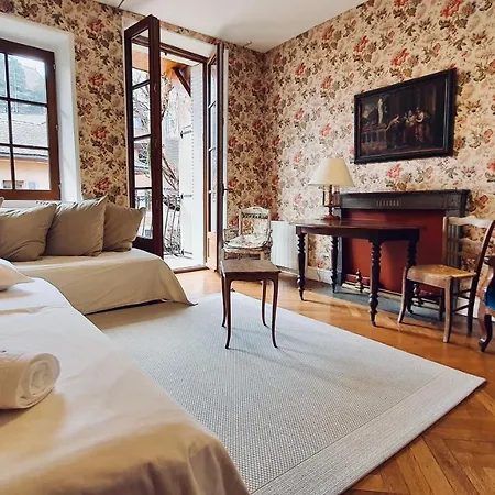 Le Rousseau Apartment