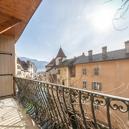 Apartment Le Rousseau